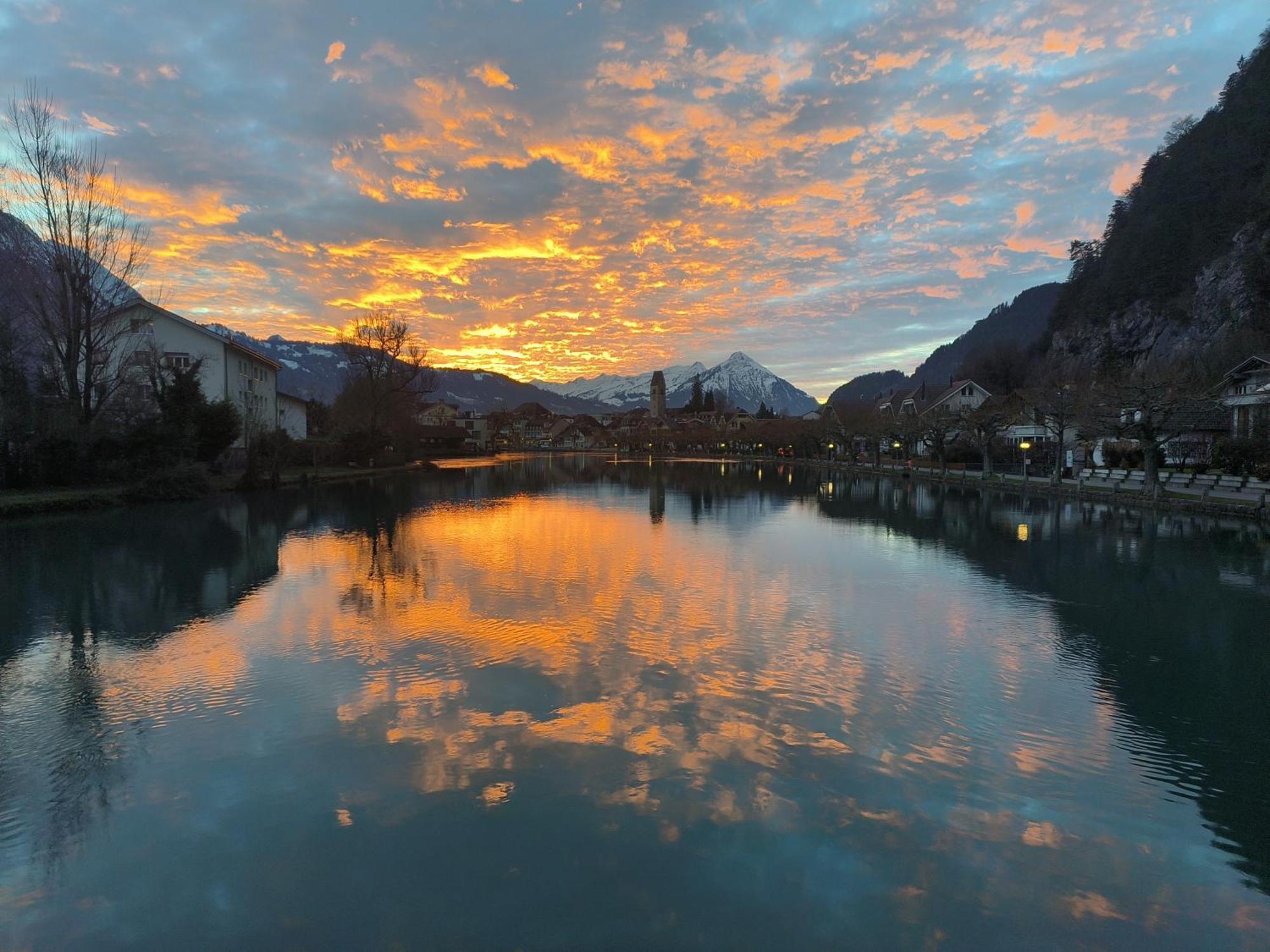 Swisshomeliday Interlaken Kültér fotó