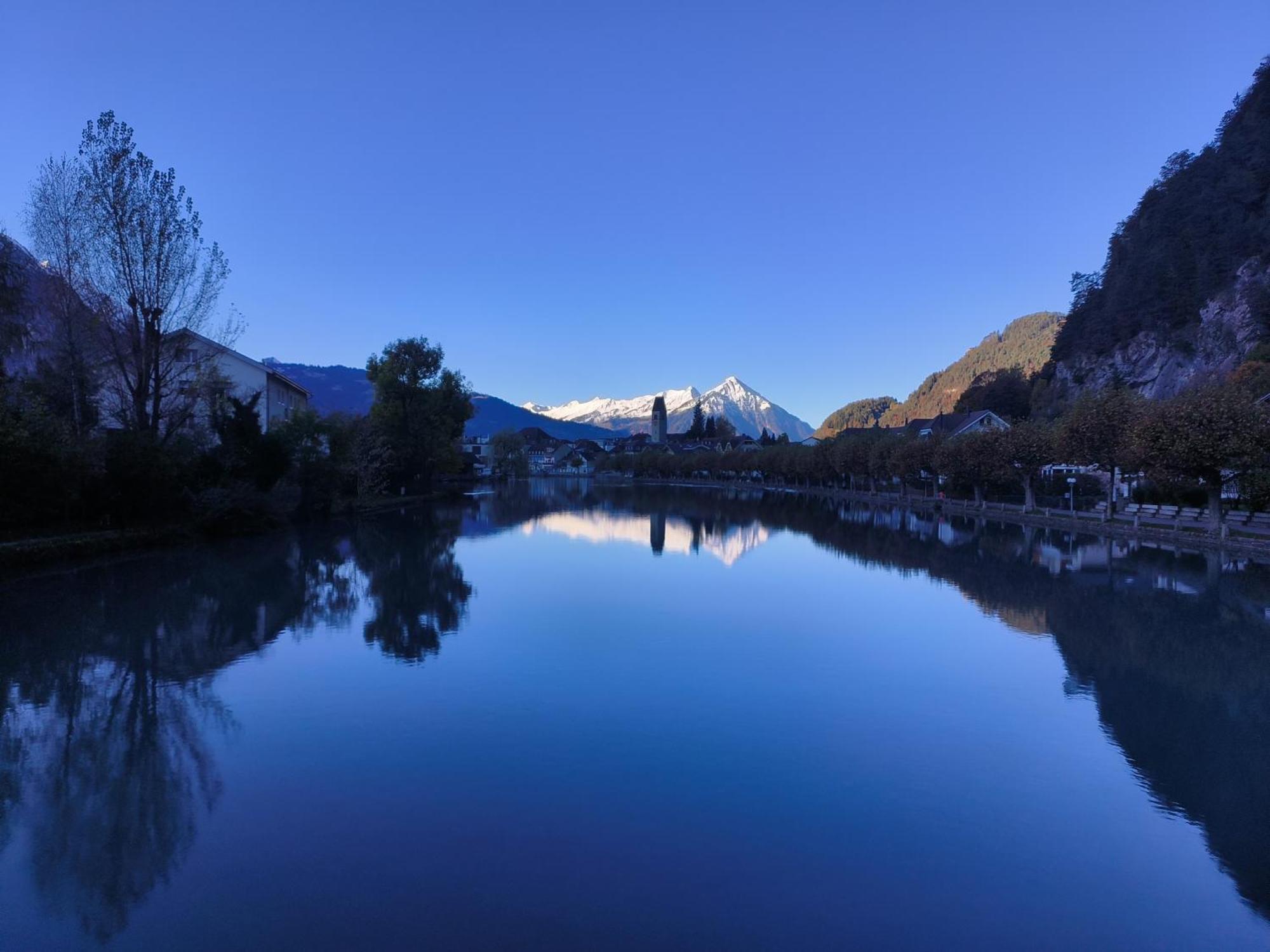 Swisshomeliday Interlaken Szoba fotó