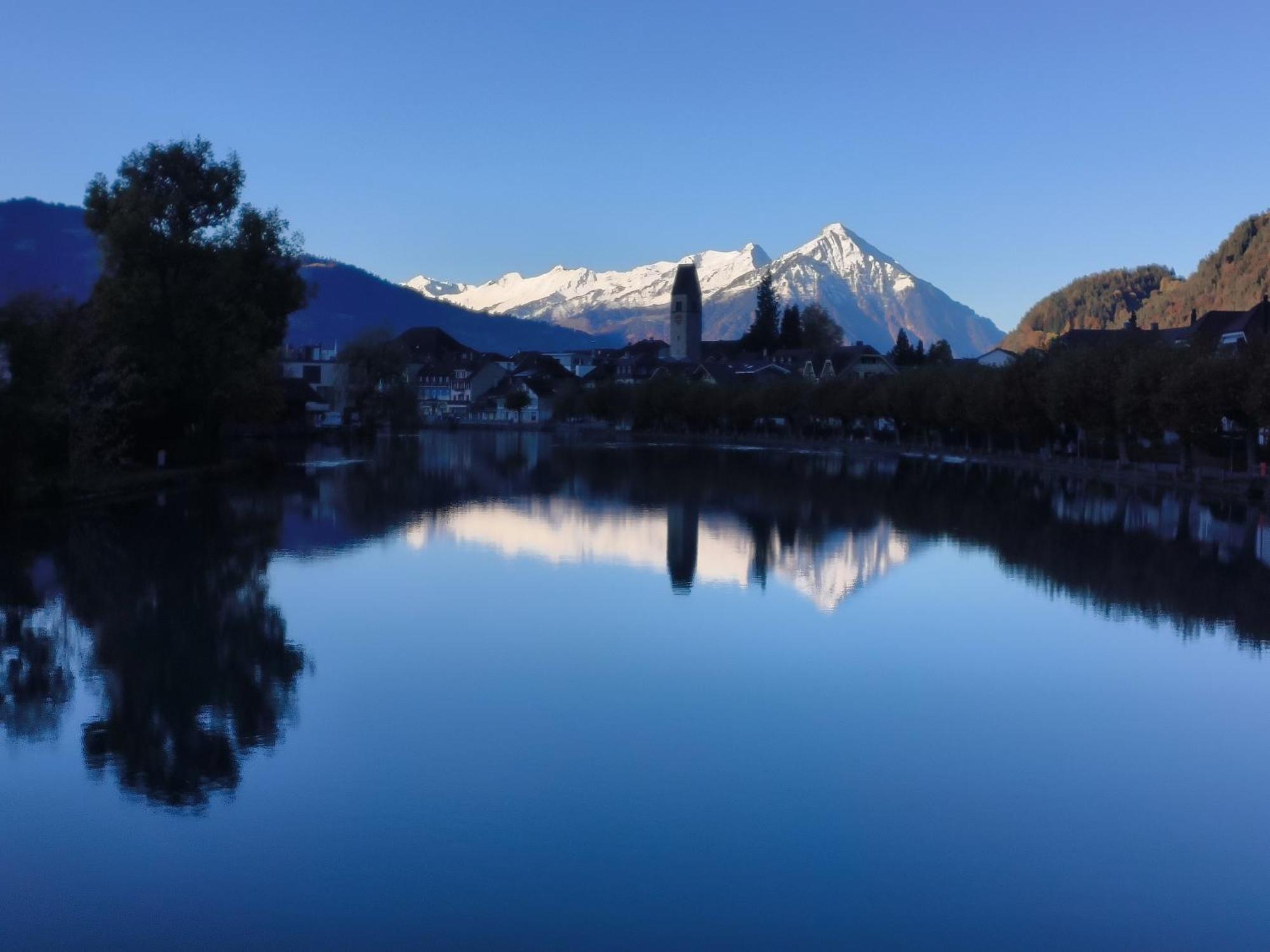 Swisshomeliday Interlaken Szoba fotó